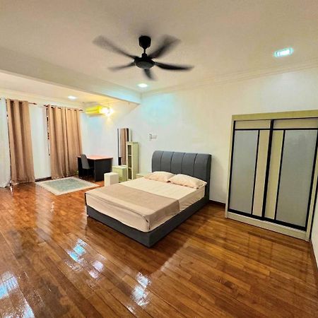Ibai Golf Home Resort Homestay Kuala Terengganu Exterior foto