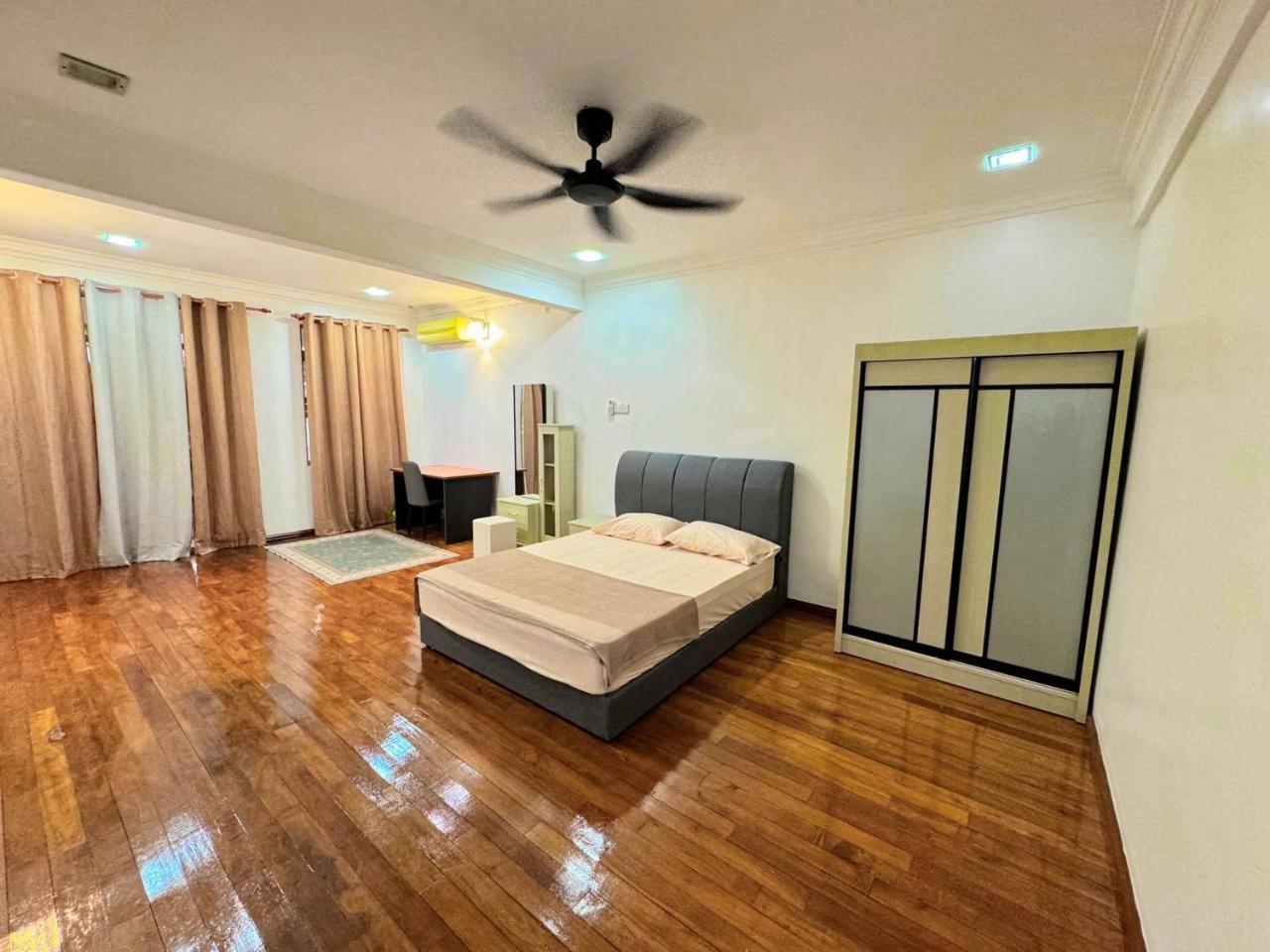 Ibai Golf Home Resort Homestay Kuala Terengganu Exterior foto